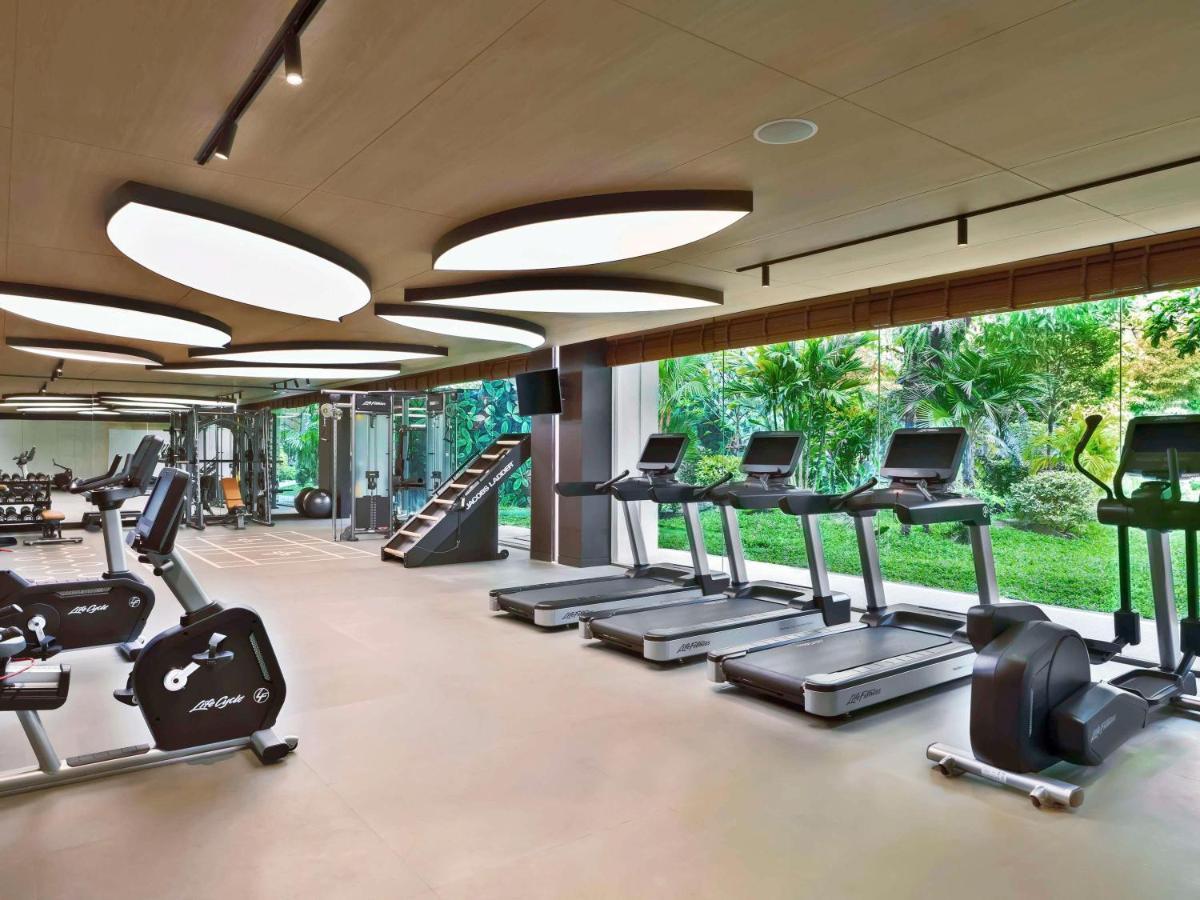 Moevenpick Hotel Bangkok Ploenchit Bdms Екстер'єр фото