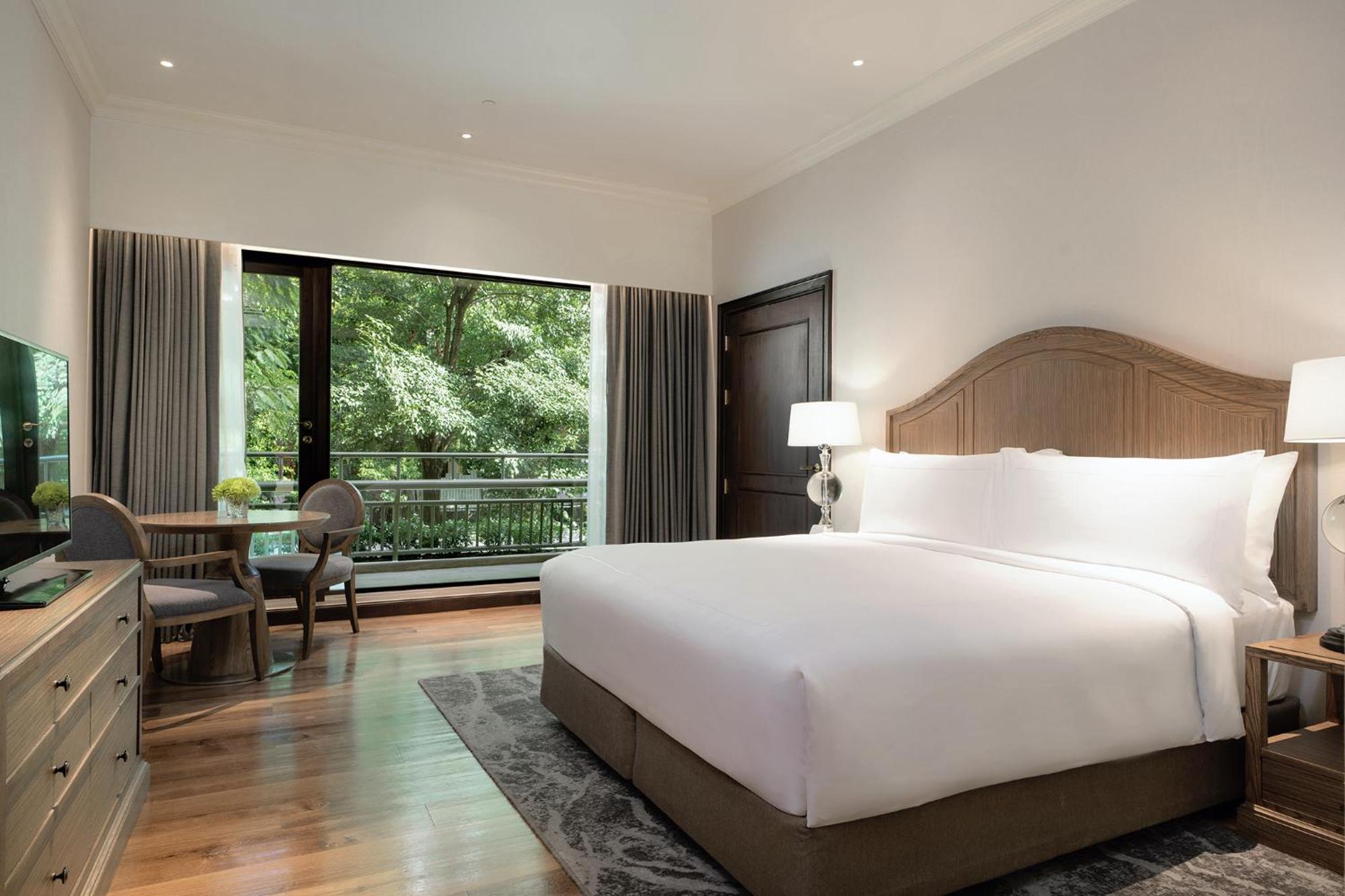 Moevenpick Hotel Bangkok Ploenchit Bdms Екстер'єр фото